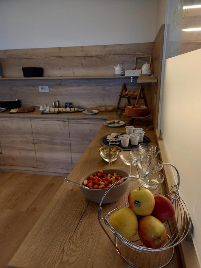 Le Rocce Val Di Non - Quality Room & Breakfast Tassullo Exteriör bild
