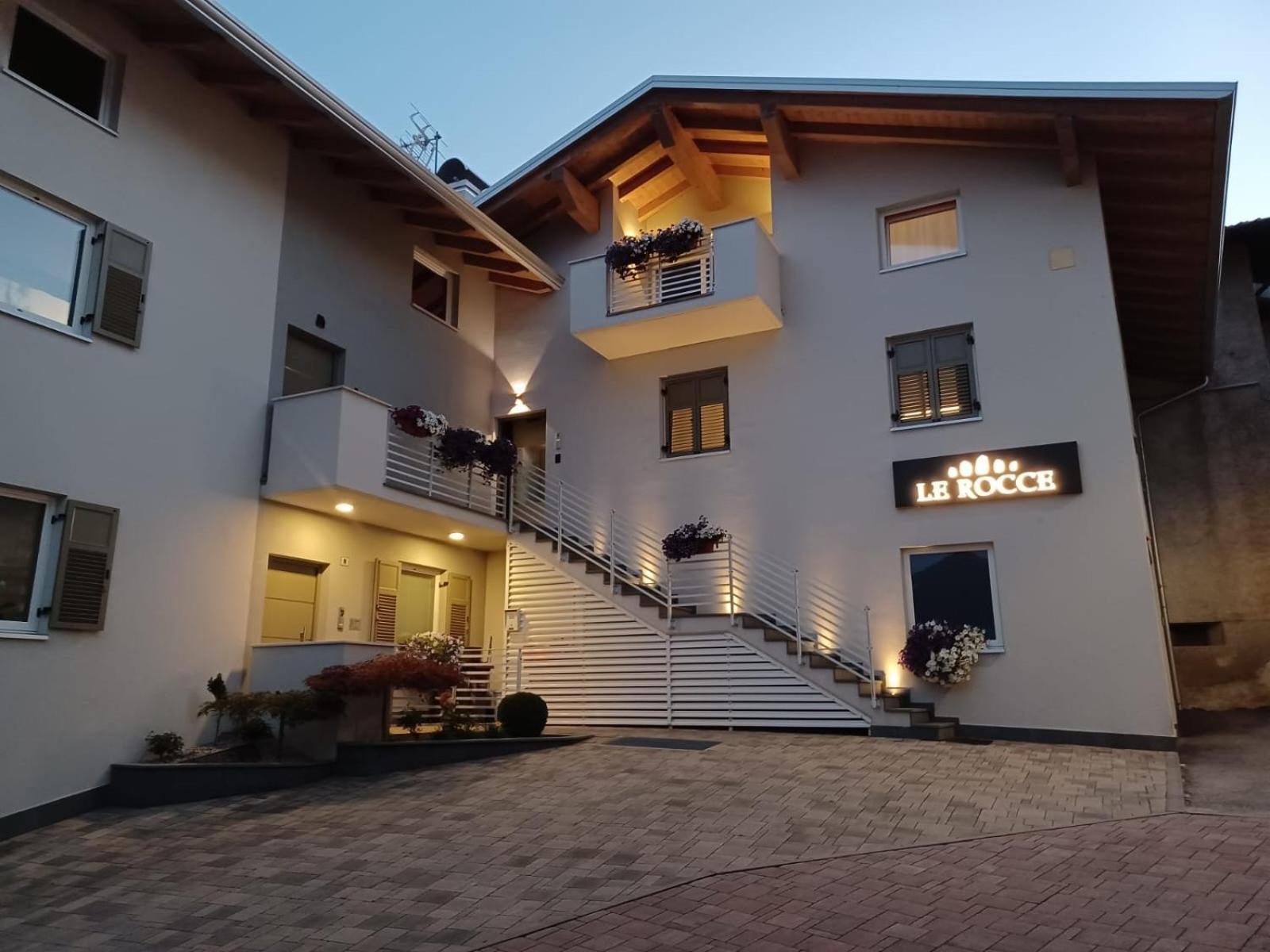 Le Rocce Val Di Non - Quality Room & Breakfast Tassullo Exteriör bild