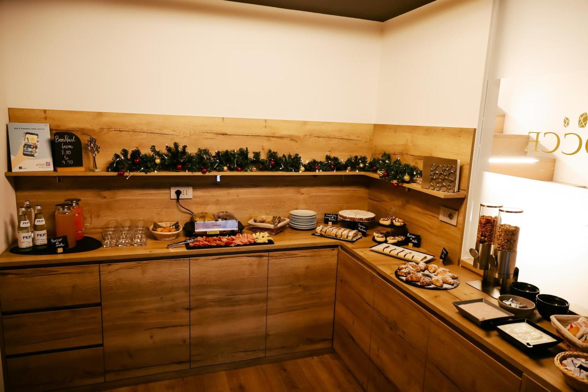 Le Rocce Val Di Non - Quality Room & Breakfast Tassullo Exteriör bild