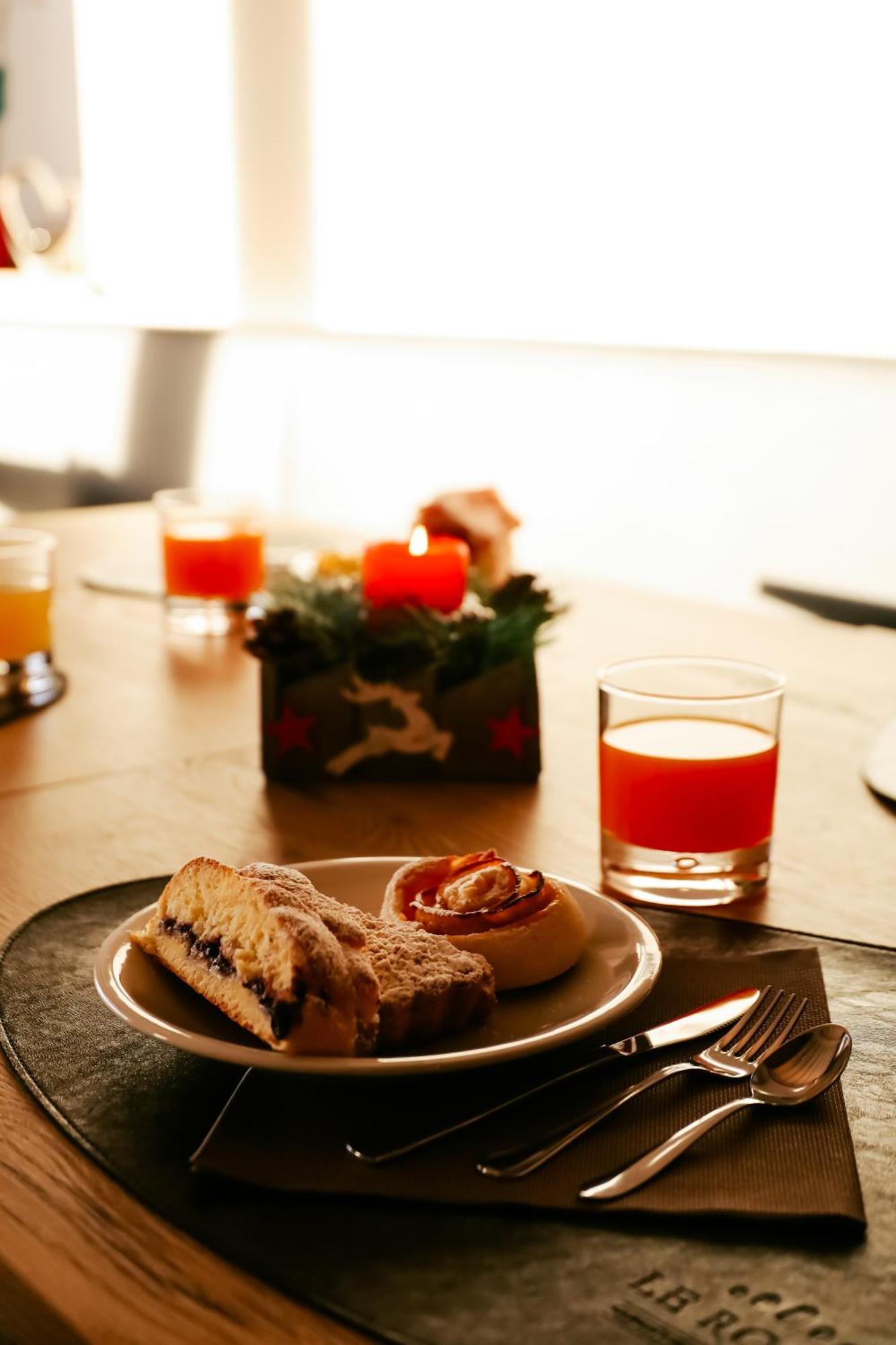 Le Rocce Val Di Non - Quality Room & Breakfast Tassullo Exteriör bild